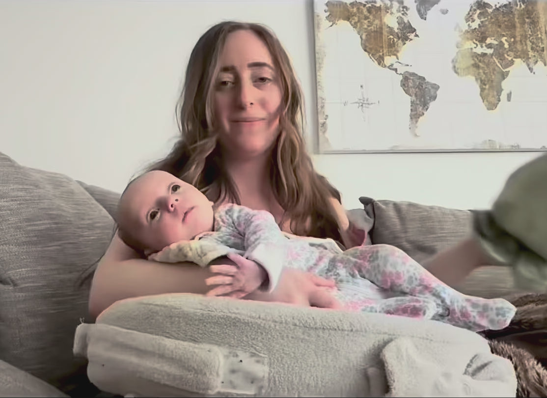 A video of Acute Baby Co founder, Wendy, demonstrating how The Wedge works to make breastfeeding more comfortable. 
